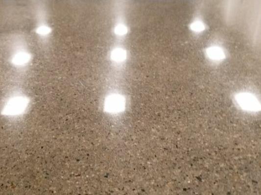 Expert Concrete Floor Grinding & Polishing in Massachusetts